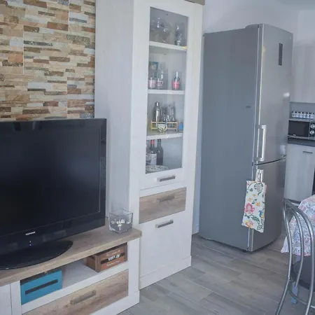 A Un Salto Del Mar Wifi * La Mareta