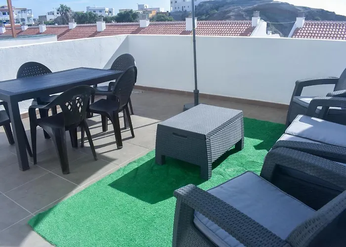 A Un Salto Del Mar Wifi La Mareta