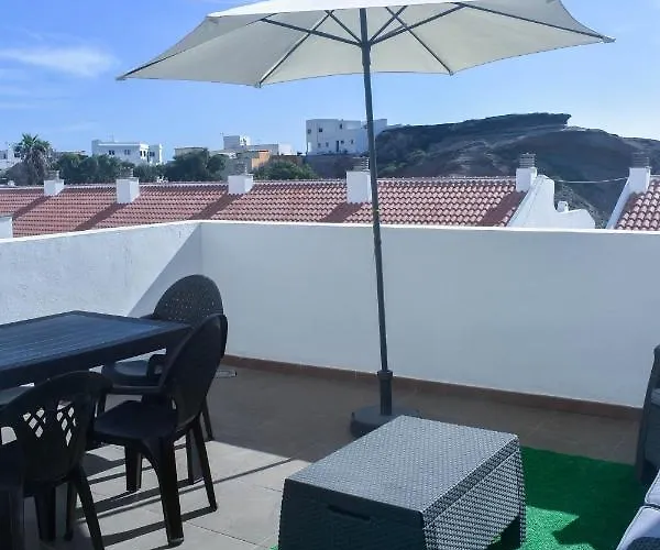 A Un Salto Del Mar Wifi La Mareta