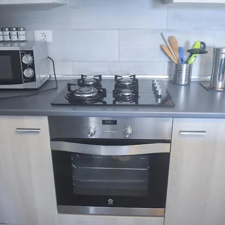 A Un Salto Del Mar Wifi Apartment *