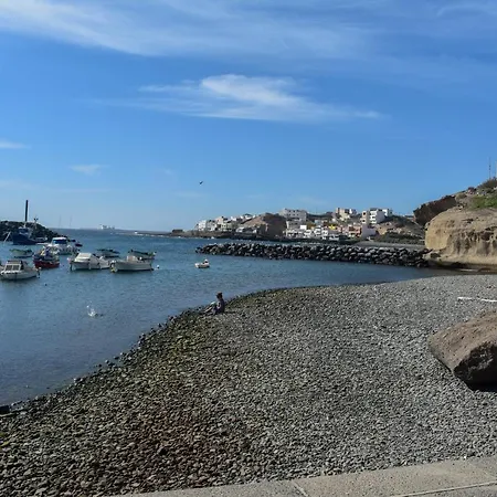 A Un Salto Del Mar Wifi Апартаменты *