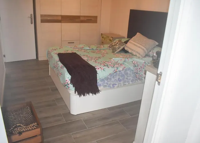 A Un Salto Del Mar Wifi La Mareta