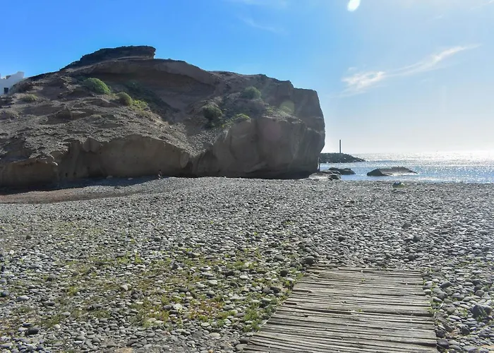 A Un Salto Del Mar Wifi *