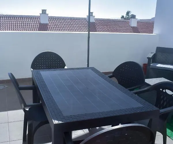 A Un Salto Del Mar Wifi * La Mareta