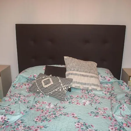 شقة A Un Salto Del Mar Wifi *